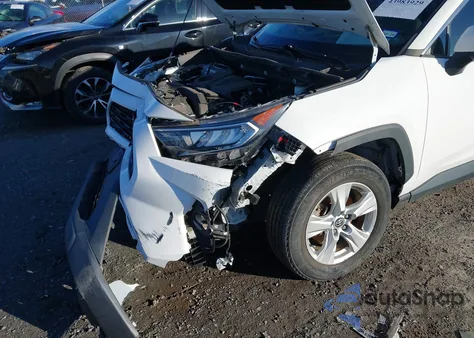 2020 Toyota Rav4 Xle from USA, damaged, VIN 2T3P1RFV2LC127983